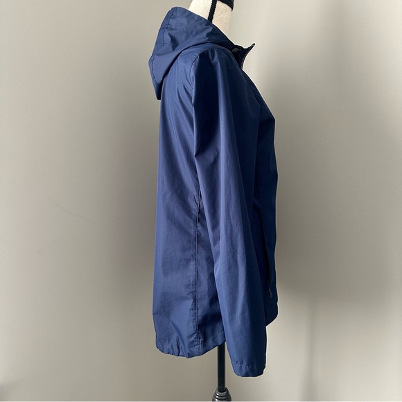 New Balance Women’s Hooded Rain Coat Jacket - Picture 5 of 6